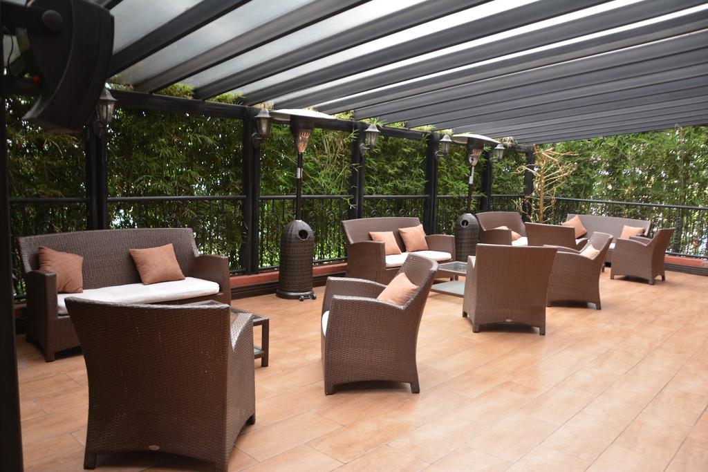 Gemsuites Serviced Apartments State House Найробі Екстер'єр фото